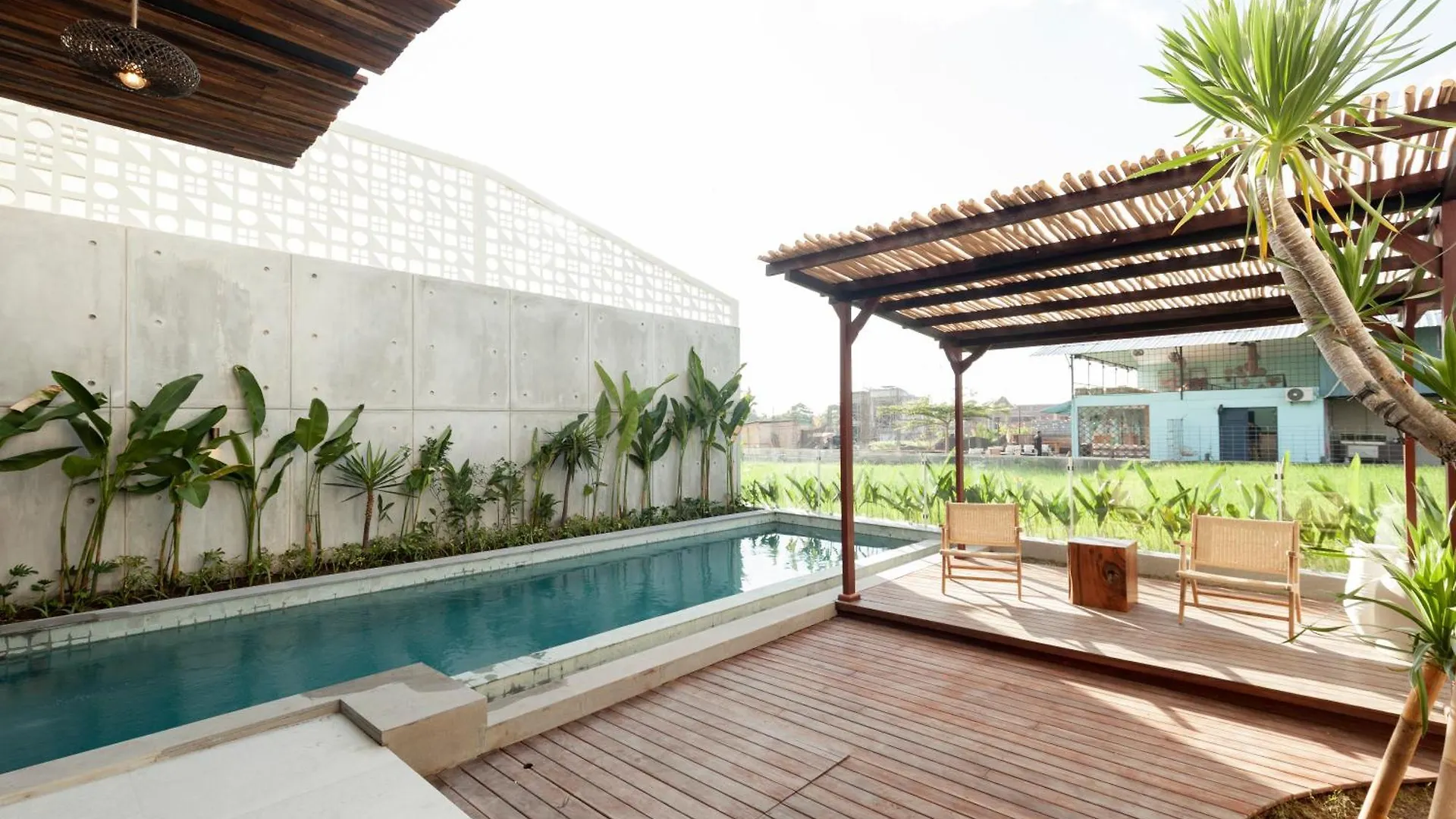 Casa Amani Industrial Style Villa Kerobokan